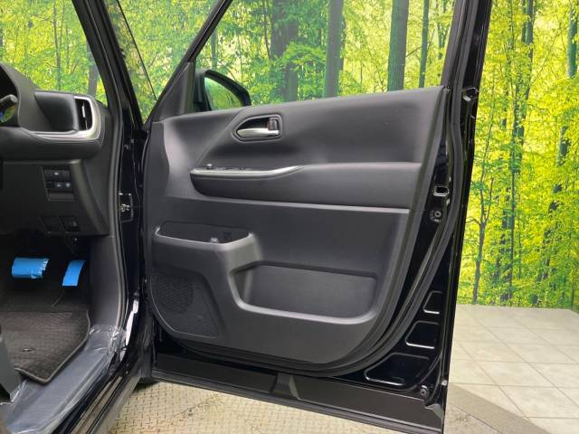 トヨタ ヴォクシー ハイブリッドＳ－Ｚ 3万Km 416.9万円(愛媛県)[198]の中古車詳細