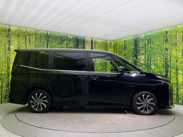 トヨタ ヴォクシー ハイブリッドＳ－Ｚ 3万Km 416.9万円(愛媛県)[198]の中古車詳細