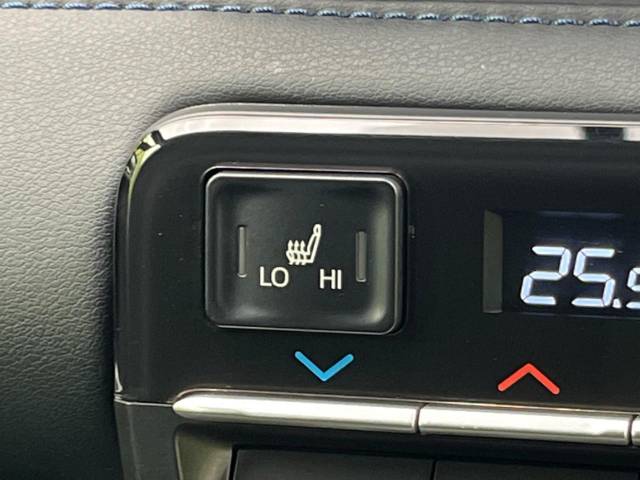 トヨタ ヴォクシー ハイブリッドＳ－Ｚ 3万Km 416.9万円(愛媛県)[198]の中古車詳細