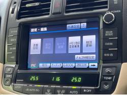 クラウン ３．０ロイヤルサルーン プレミアムエディションの中古車画像