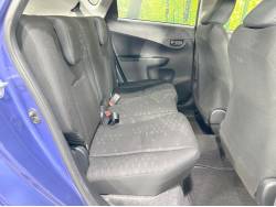 ラクティス Ｘ Ｖパッケージの中古車画像