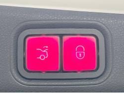 Ｅクラス Ｅ２００ ４マチック アバンギャルドの中古車画像