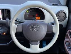 パッソ ５０周年記念特別仕様車 プラスハナ アプリコットコレクションの中古車画像