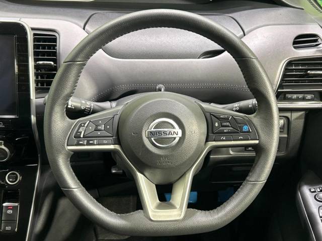 日産 セレナ ハイウェイスターＶ 3.8万Km 233.9万円(香川県)[433]の中古車詳細