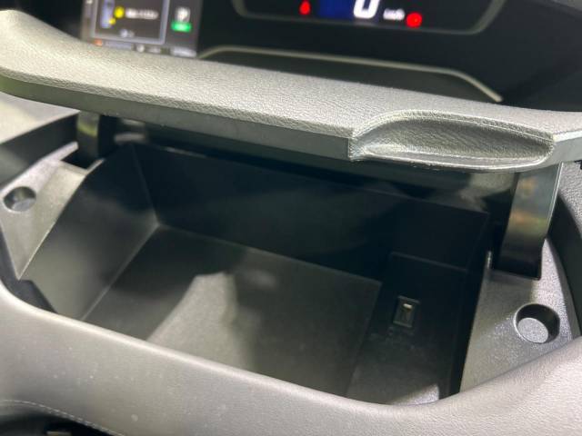 日産 セレナ ハイウェイスターＶ 3.8万Km 233.9万円(香川県)[433]の中古車詳細