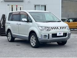 デリカＤ：５ Ｇ プレミアムの中古車画像