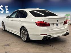 5シリーズ【特別・限定】523iイノベーター（BMW）[8AT]の