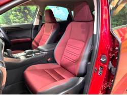 ＮＸ ＮＸ３００ｈの中古車画像