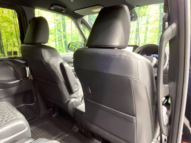 トヨタ ヴォクシー ハイブリッドＳ－Ｚ 1.2万Km 427.9万円(和歌山県)[491]の中古車詳細