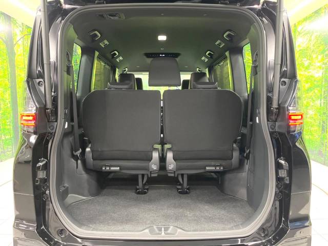 トヨタ ヴォクシー ハイブリッドＳ－Ｚ 1.2万Km 427.9万円(和歌山県)[491]の中古車詳細