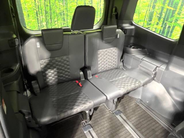 トヨタ ヴォクシー ハイブリッドＳ－Ｚ 1.2万Km 427.9万円(和歌山県)[491]の中古車詳細