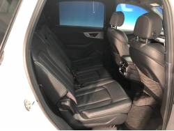 Ｑ７ ３．０ＴＦＳＩクワトロアダプティブエアサスペンション仕様 Ｓラインパッケージの中古車画像