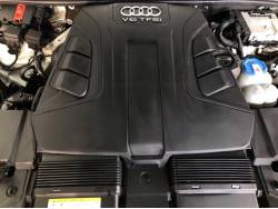 Ｑ７ ３．０ＴＦＳＩクワトロアダプティブエアサスペンション仕様 Ｓラインパッケージの中古車画像