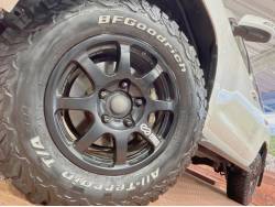 ランドクルーザー ＡＸの中古車画像