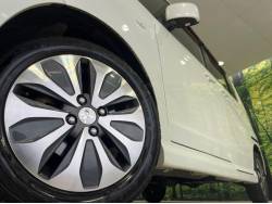 デリカＤ：２ Ｘの中古車画像