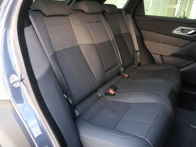 ランドローバー レンジローバーヴェラール ダイナミック ＨＳＥ Ｐ４００ｅ コイルサスペンション装着車 575Km 889.9万円(神奈川県)[259]の中古車詳細