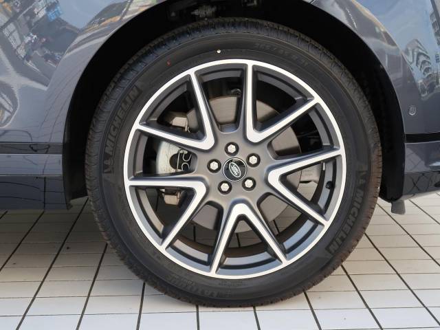 ランドローバー レンジローバーヴェラール ダイナミック ＨＳＥ Ｐ４００ｅ コイルサスペンション装着車 575Km 889.9万円(神奈川県)[259]の中古車詳細