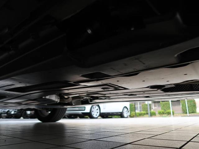 ランドローバー レンジローバーヴェラール ダイナミック ＨＳＥ Ｐ４００ｅ コイルサスペンション装着車 575Km 889.9万円(神奈川県)[259]の中古車詳細