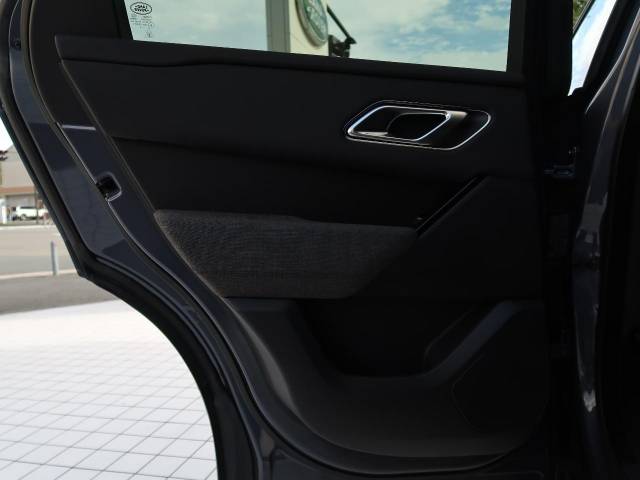 ランドローバー レンジローバーヴェラール ダイナミック ＨＳＥ Ｐ４００ｅ コイルサスペンション装着車 575Km 889.9万円(神奈川県)[259]の中古車詳細