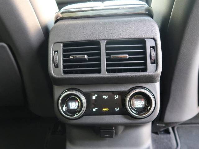 ランドローバー レンジローバーヴェラール ダイナミック ＨＳＥ Ｐ４００ｅ コイルサスペンション装着車 575Km 889.9万円(神奈川県)[259]の中古車詳細