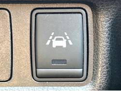 ノート Ｘ ＦＯＵＲ エアロスタイルの中古車画像