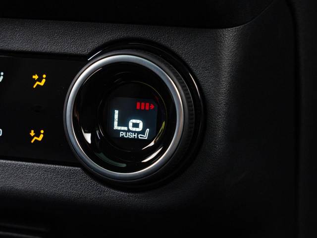 ランドローバー レンジローバーヴェラール ダイナミック ＨＳＥ Ｐ４００ｅ コイルサスペンション装着車 0.3万Km 869.9万円(愛知県)[188]の中古車詳細