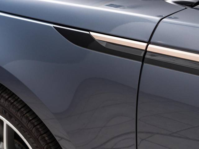 ランドローバー レンジローバーヴェラール ダイナミック ＨＳＥ Ｐ４００ｅ コイルサスペンション装着車 0.3万Km 869.9万円(愛知県)[188]の中古車詳細