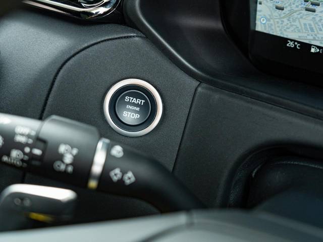 ランドローバー レンジローバーヴェラール ダイナミック ＨＳＥ Ｐ４００ｅ コイルサスペンション装着車 0.3万Km 869.9万円(愛知県)[188]の中古車詳細