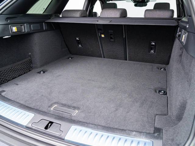 ランドローバー レンジローバーヴェラール ダイナミック ＨＳＥ Ｐ４００ｅ コイルサスペンション装着車 0.3万Km 869.9万円(愛知県)[188]の中古車詳細