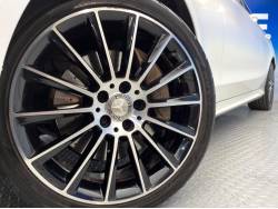 Ｃクラス Ｃ２５０スポーツの中古車画像