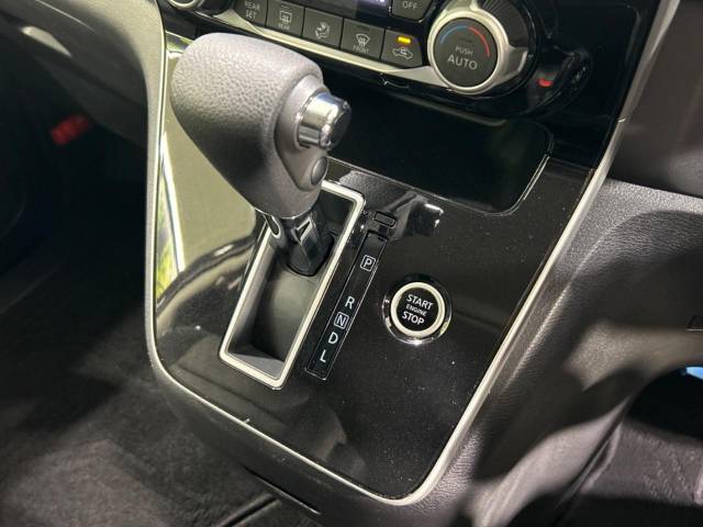 日産 セレナ ハイウェイスターＶ 5.3万Km 209.9万円(香川県)[695]の中古車詳細