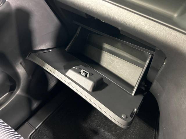 日産 セレナ ハイウェイスターＶ 5.3万Km 209.9万円(香川県)[695]の中古車詳細