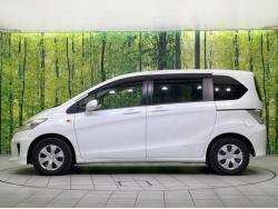 フリード Ｇの中古車画像