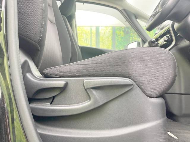 日産 セレナ ハイウェイスター Ｖセレクション 3.8万Km 199.9万円(愛知県)[921]の中古車詳細