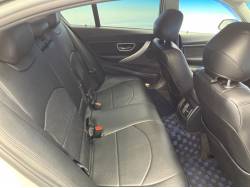 ３シリーズ ３２０ｄの中古車画像