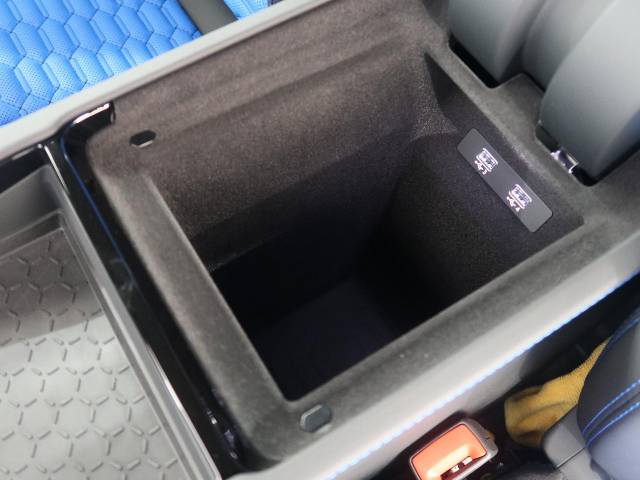 ランボルギーニ ウルス ベースグレード 1万Km 2,789.5万円 2019年式[533]の中古車詳細(千葉県)