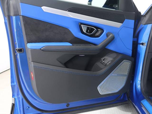 ランボルギーニ ウルス ベースグレード 1万Km 2,789.5万円 2019年式[533]の中古車詳細(千葉県)