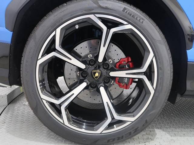 ランボルギーニ ウルス ベースグレード 1万Km 2,789.5万円 2019年式[533]の中古車詳細(千葉県)