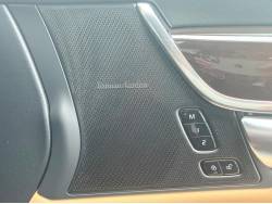 Ｖ９０ Ｄ４ インスクリプションの中古車画像