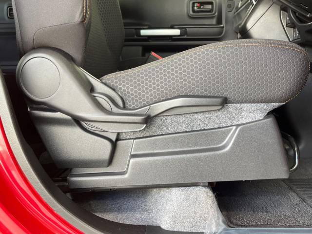 スズキ スペーシアギア ハイブリッドＸＺ ターボ 1.4万Km 165.9万円(群馬県)[017]の中古車詳細