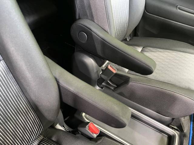 日産 セレナ ｅ－パワー ハイウェイスターＶ 4.4万Km 230.9万円(高知県)[784]の中古車詳細