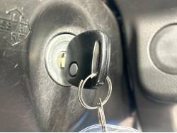 アルト Ｆの中古車画像