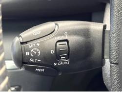 ３０８ ＳＷ アリュール ブルーＨＤｉの中古車画像