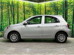 マーチ Ｘ ＦＯＵＲの中古車画像