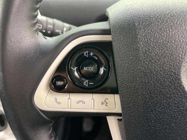 トヨタ プリウス Ａ 6.1万Km 149.9万円(富山県)[589]の中古車詳細