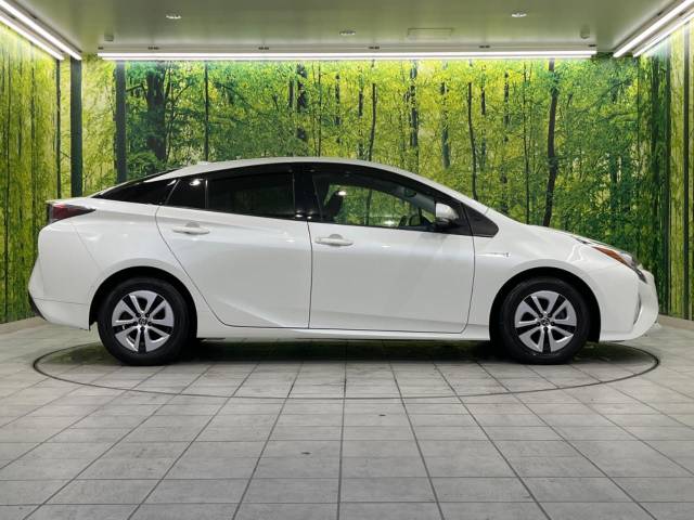 トヨタ プリウス Ａ 6.1万Km 149.9万円(富山県)[589]の中古車詳細