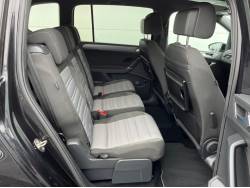 ゴルフトゥーラン ＴＳＩ Ｒラインの中古車画像