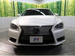 ＬＳ ＬＳ４６０Ｌ エグゼクティブパッケージ ５人乗りの中古車画像