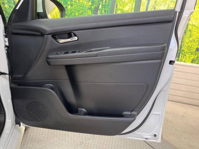 日産 セレナ ハイウェイスターＶ 2.3万Km 298.6万円(栃木県)[066]の中古車詳細