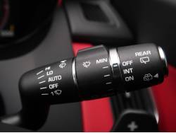 Ｅペイス Ｒ‐ダイナミック ＨＳＥ １８０ＰＳの中古車画像